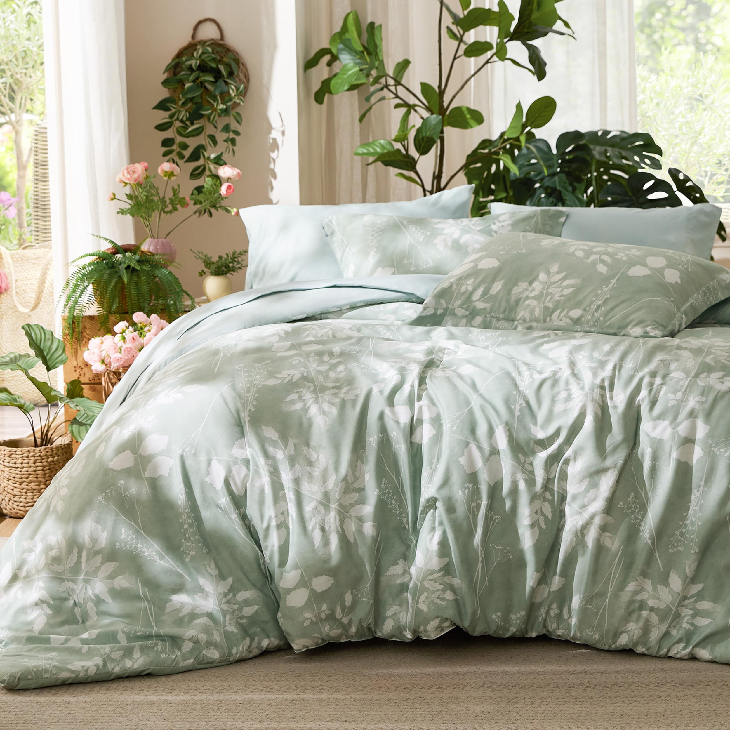 Bedsure Queen Comforter Set - 7 Pieces Floral Sage Green GentleSoft™ Bedding Sets, Queen Bed in a Bag with Botanical Flo