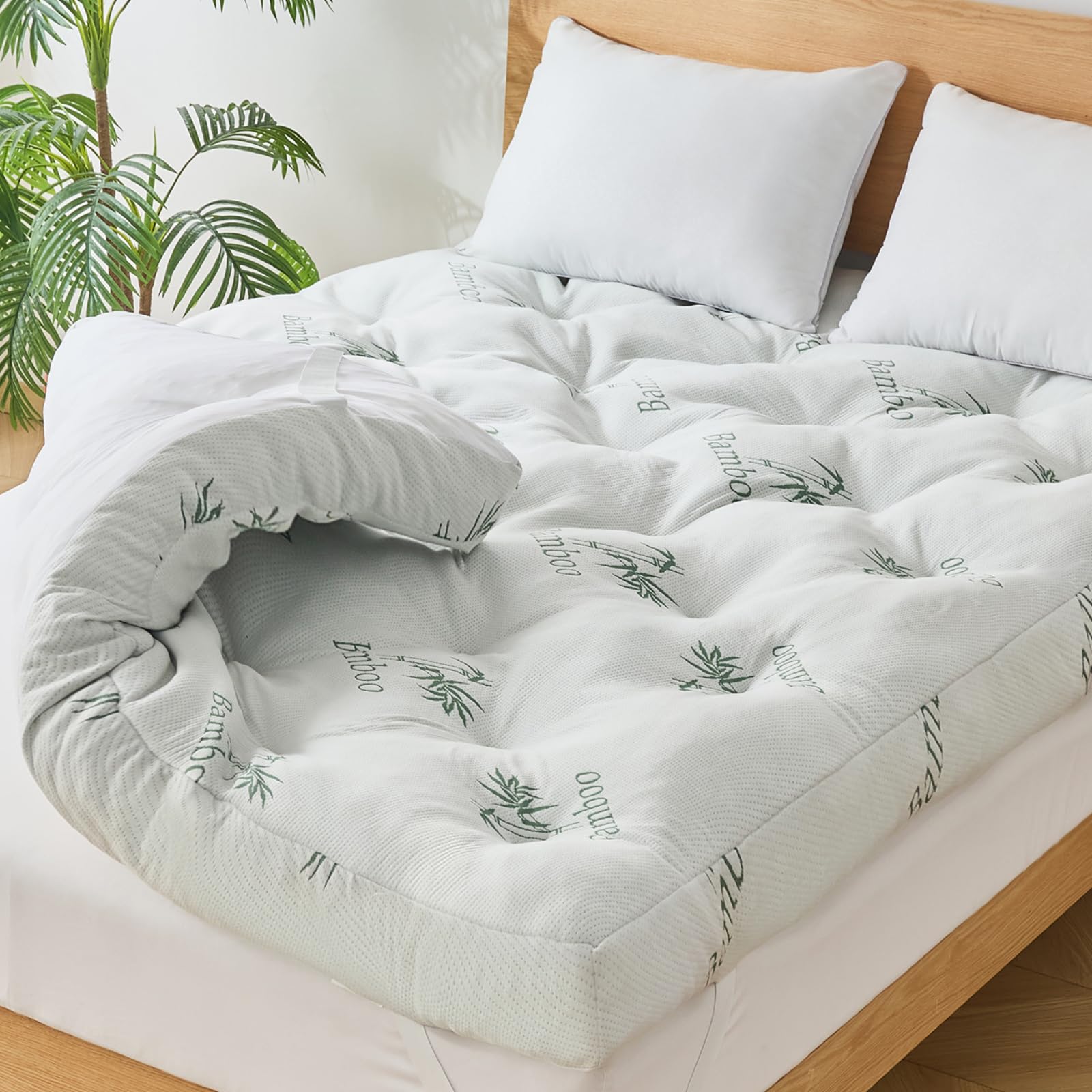WhatsBedding 4 Inch Memory Foam Mattress Topper Queen for Back Pain Relief, Filled with Breathable G