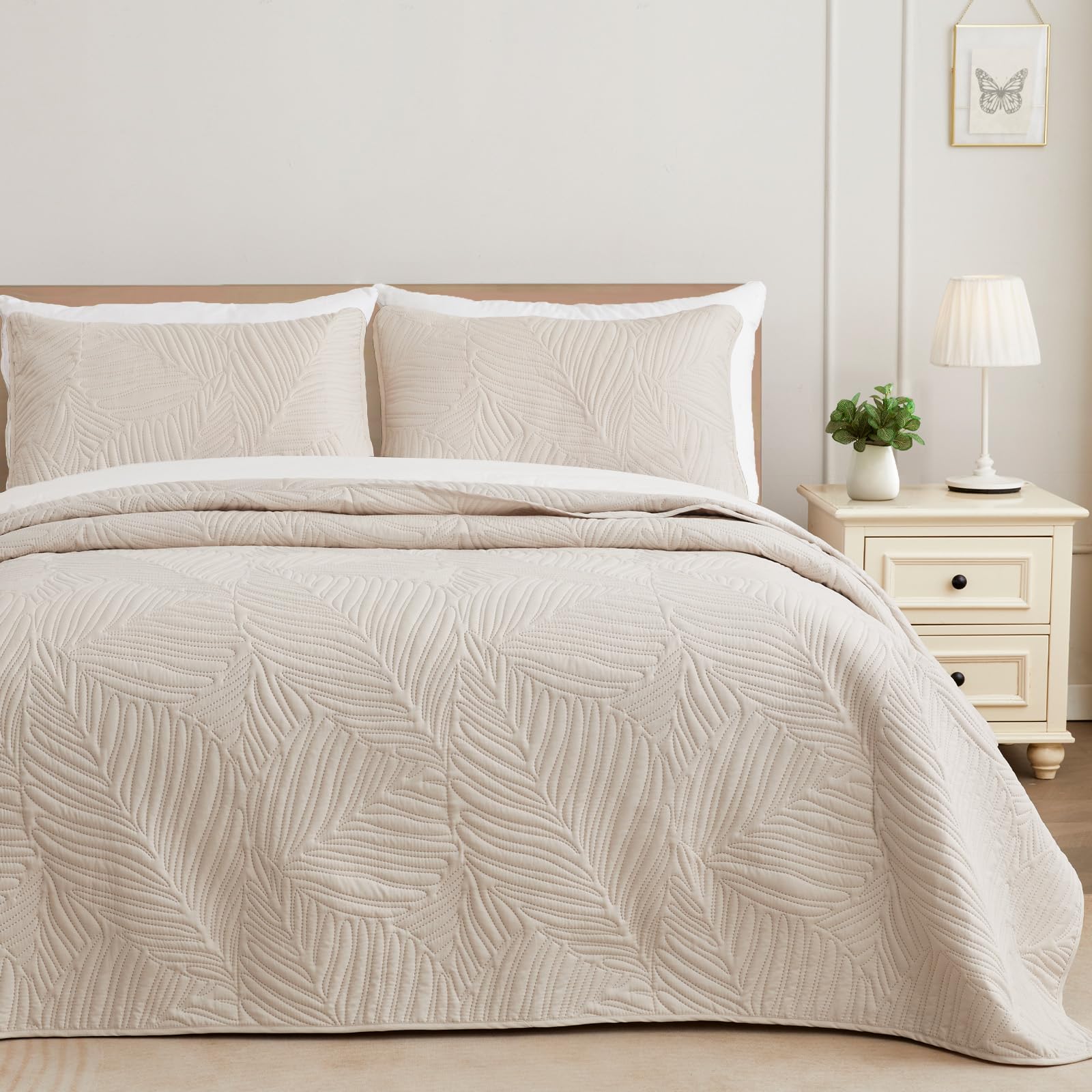Exclusivo Mezcla King Size Quilt Bedding Set, Lightweight Brich Beige Quilts King Size for All Seaso