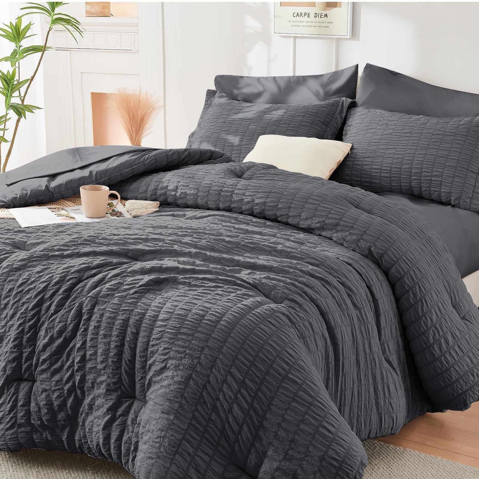 HYMOKEGE Queen Comforter Set Seersucker 7 Pieces, All Season Luxury Bed in a Bag for Bedroom, Bedding Set with Comforter