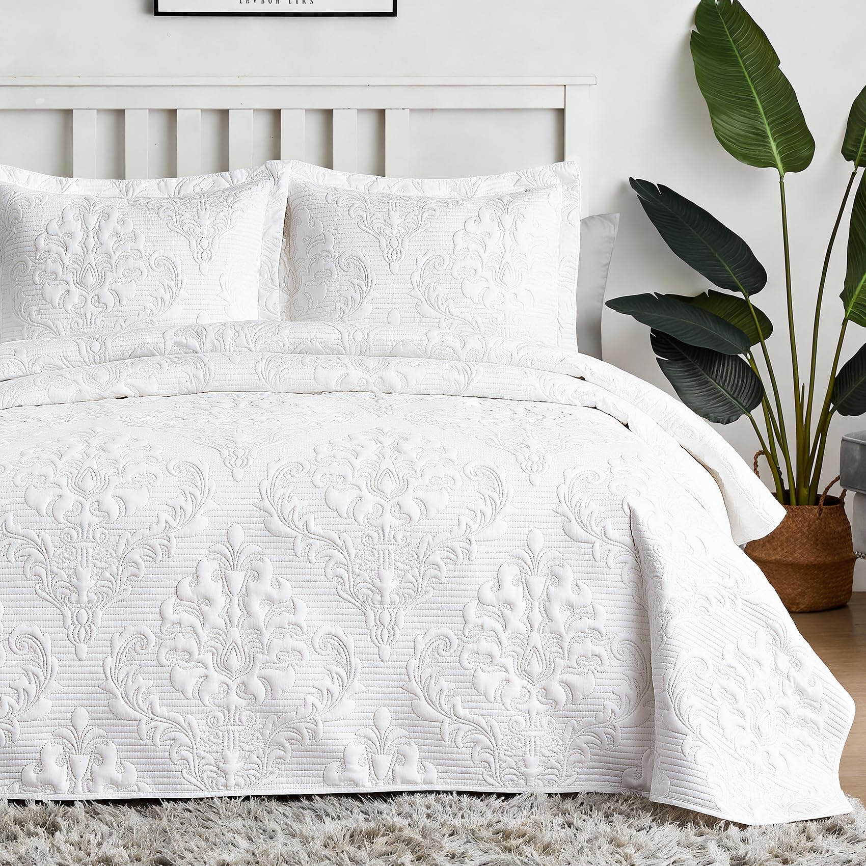 Hansleep White Quilt Queen Size - Ultrasonic Summer Bedspread Queen, Soft Lightweight Coverlet Beddi